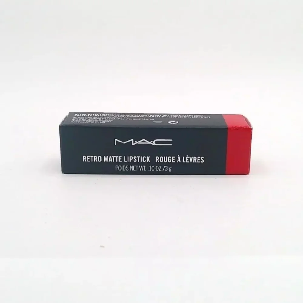 MAC Retro Matte Lipstick Rouge A levres #702 DANGEROUS 0.10oz / 3g *NEW IN BOX*